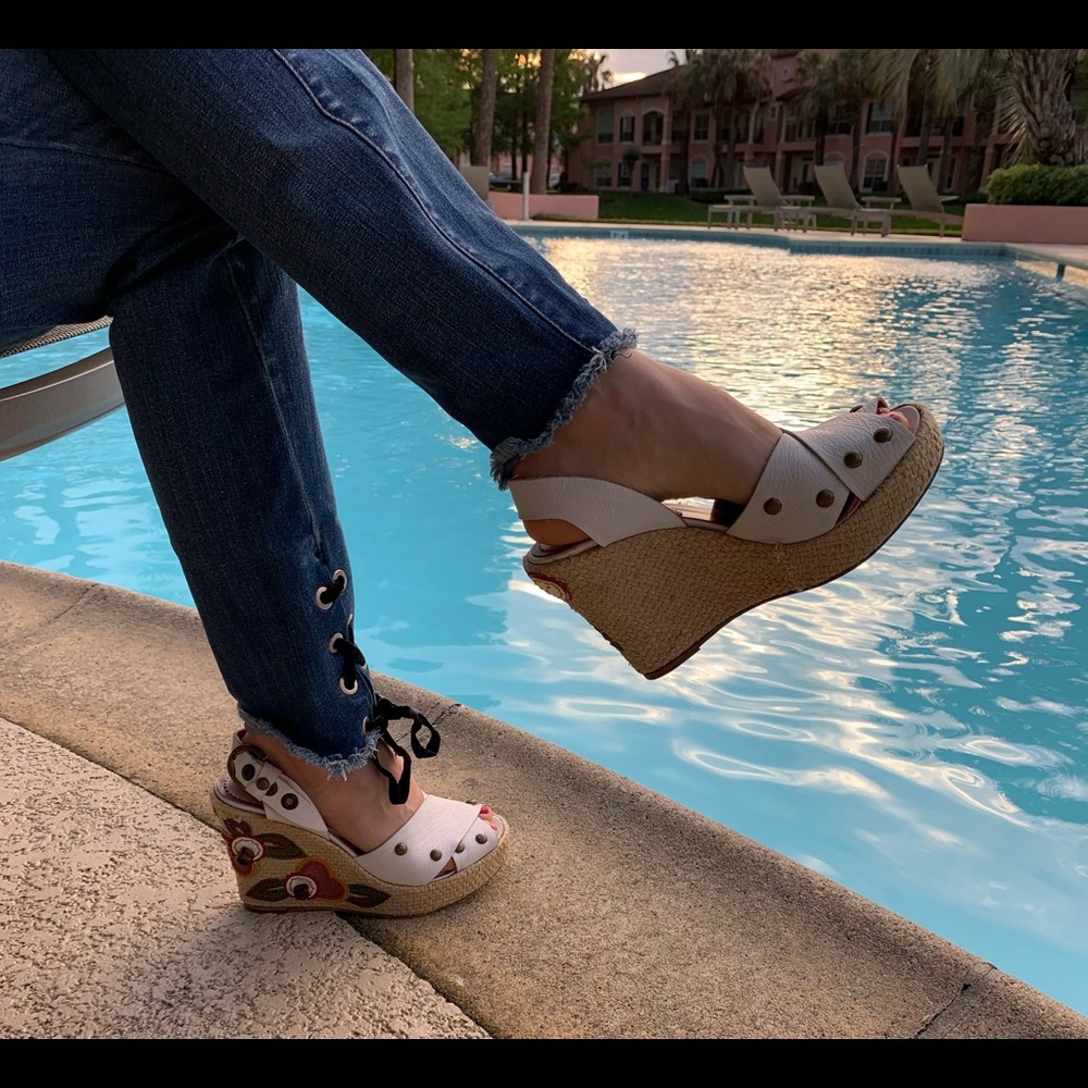 Pan Tulipani Embellished Wedge Sandals. - Picture 4 of 17